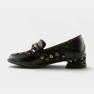 L'Artiste Shiny Shoes
