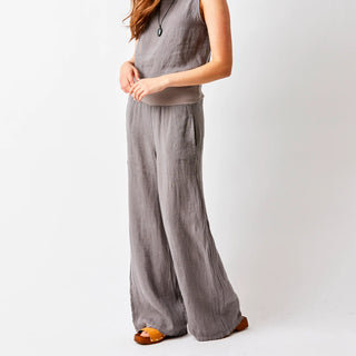 Suzy D Sultan Pant