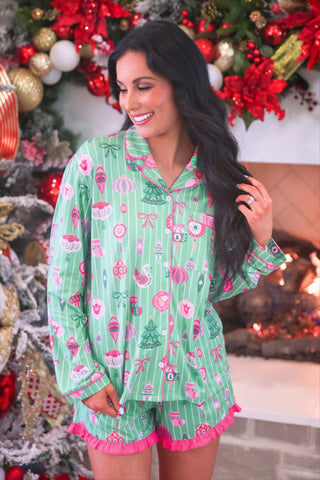 Jess Lea Pajama Set with Shorts in Decked in Ornaments