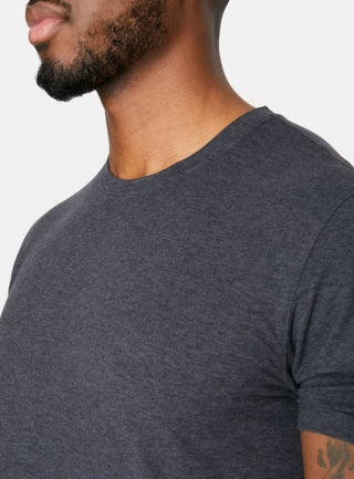CORE CREW NECK TEE