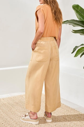 FLOWY PULL ON CROP