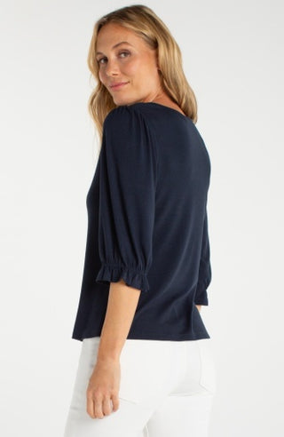 elbow sleeve notch knit tee