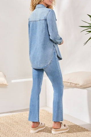 CLASSIC DENIM SHIRT