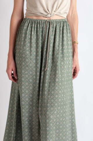 MAXI