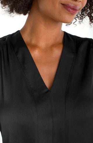 slvlss v-neck woven-to-knit top