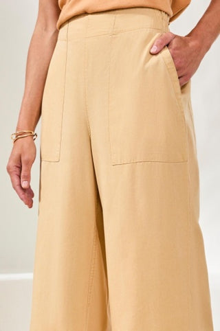 FLOWY PULL ON CROP