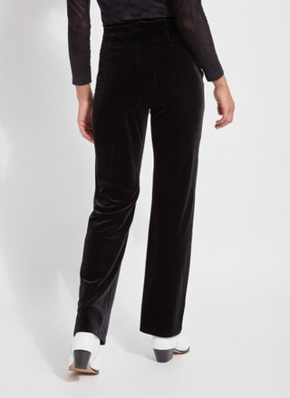 Lyssé Velvet Pant — Curvy