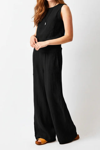 Suzy D Sultan Pant